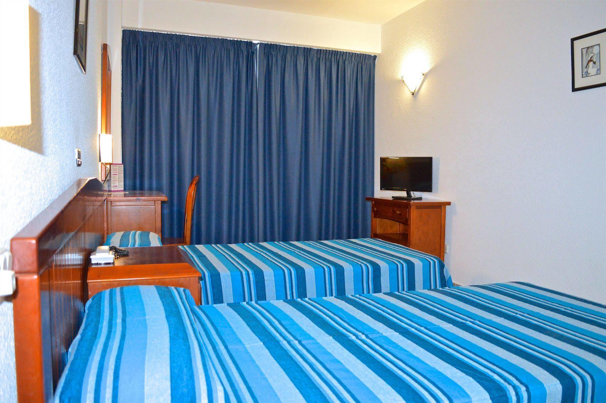 Hostal Molins Park 伊维萨镇 外观 照片