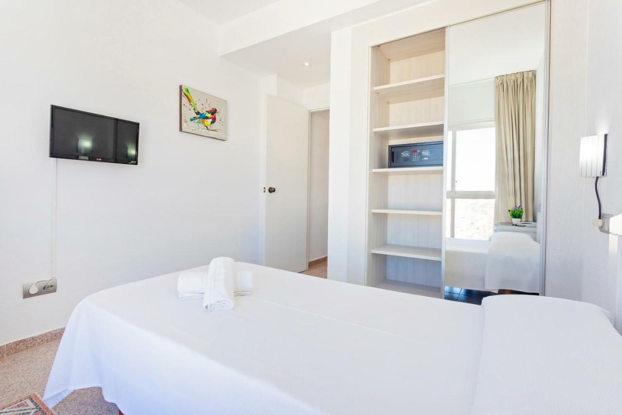 Hostal Molins Park 伊维萨镇 外观 照片